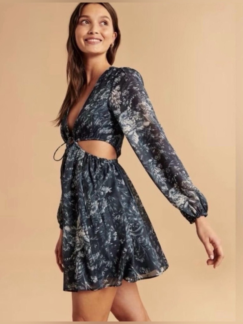 Abercrombie & Fitch Blue Floral Dress - Picture 2 of 12